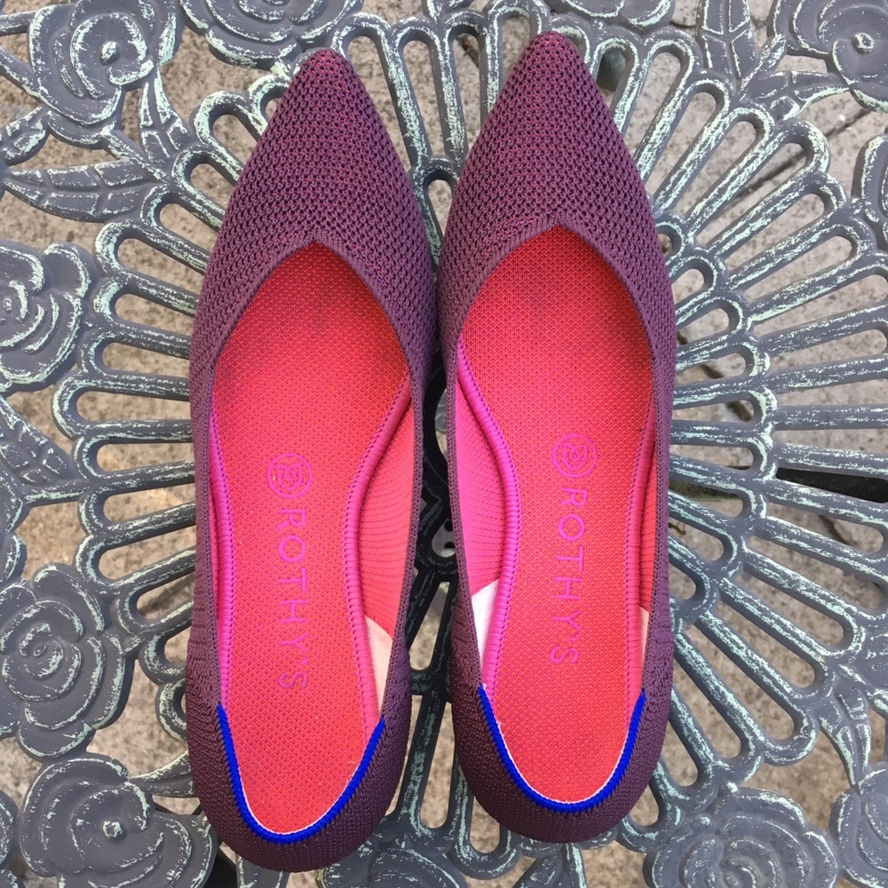 Rothy’s Point Berry Lattice flats size 8